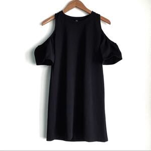 Design Lab by Lord and Taylor cold shoulder style dress ruffle sleeves